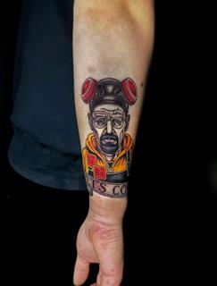 Neo-traditional walter white portrait tattoo by @christinis_inkaholic