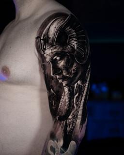 Realism egyptian pharaoh tattoo by @alx.tattooart