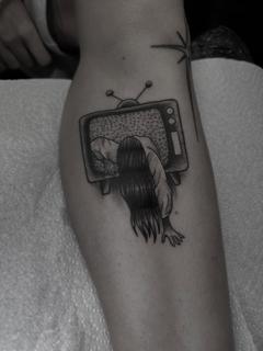 Illustrative horror tv character tattoo by @antclaytattoo