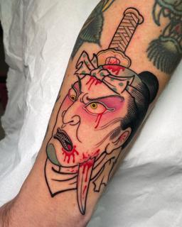 Traditional samurai head tattoo by @bemuti_tattoos