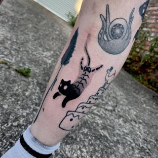 Blackwork fish skeleton tattoo by @pokeeboi