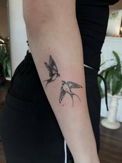 Fine line flying birds tattoo by @dijon.did.it