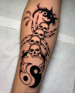 Blackwork skull spider yin-yang tattoo by @billie_p_