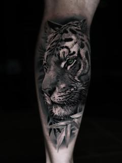 Realism realistic tiger tattoo by @hellekarger_tattoo