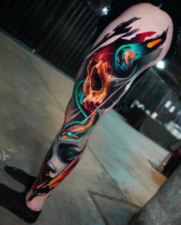 Realism skull and snake tattoo by @jfrandall_tattoos