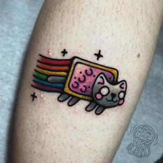 Illustrative nyan cat tattoo by @jerome_palo