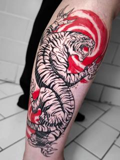 Illustrative tiger swirl tattoo by @joseffadel