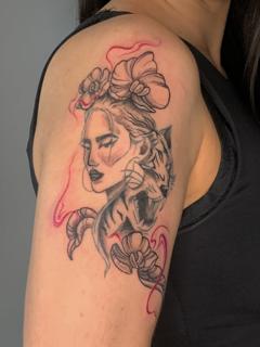 Illustrative floral woman tiger tattoo by @deyatatts