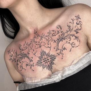 Ornamental floral ornamental tattoo by @mazira.tattoos