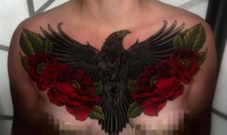 Neo-traditional floral raven tattoo by @meg.tattz