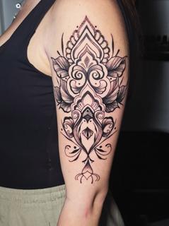 Ornamental ornamental bird tattoo by @mrduke__inkaholic