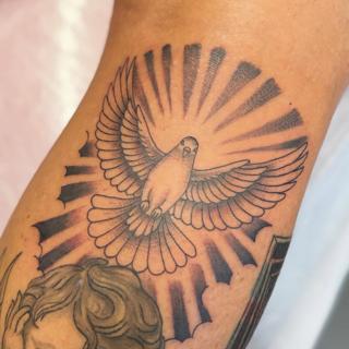 Illustrative flying dove tattoo by @mrdbtattoo