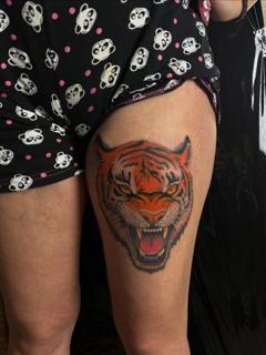 Traditional tiger head tattoo by @kulo_tattoo_art