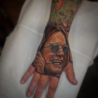 Realism sunglasses portrait tattoo by @k_peanut_