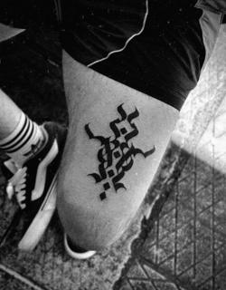Tribal tribal pattern tattoo by @sofinatattoo