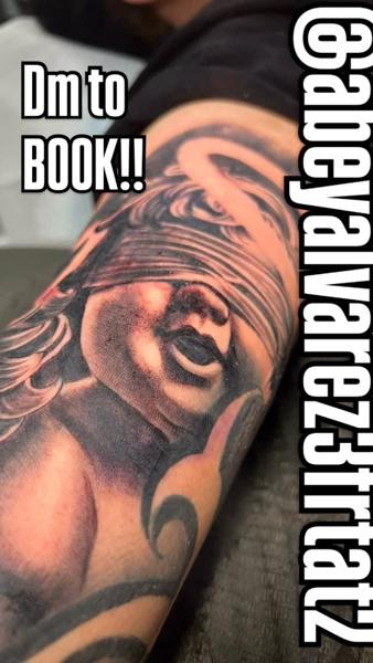Realism blindfolded statue tattoo by @abeyalvarez3frtat2