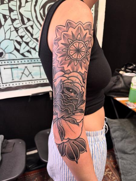 Dotwork floral mandala tattoo by @acrookedtattoo