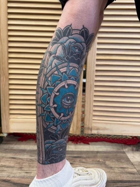 Neo-Traditional eye mandala tattoo by @acrookedtattoo