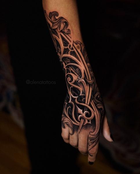 Ornamental ornamental design tattoo by @alenatattoos