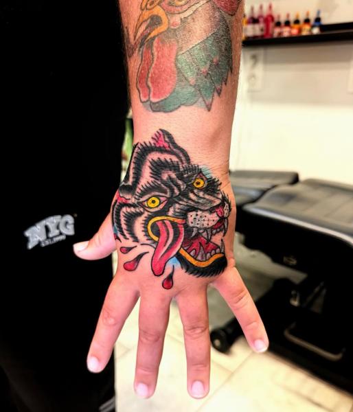 Traditional roaring tiger head tattoo by @christinis_inkaholic
