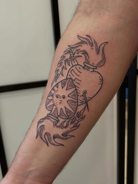 Illustrative sun mushroom pot tattoo by @antzas.ttt