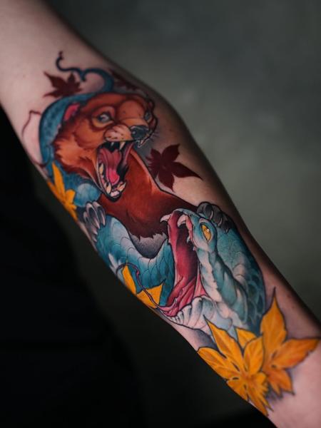 Neo-traditional wolverine snake tattoo by @cappellini_ink