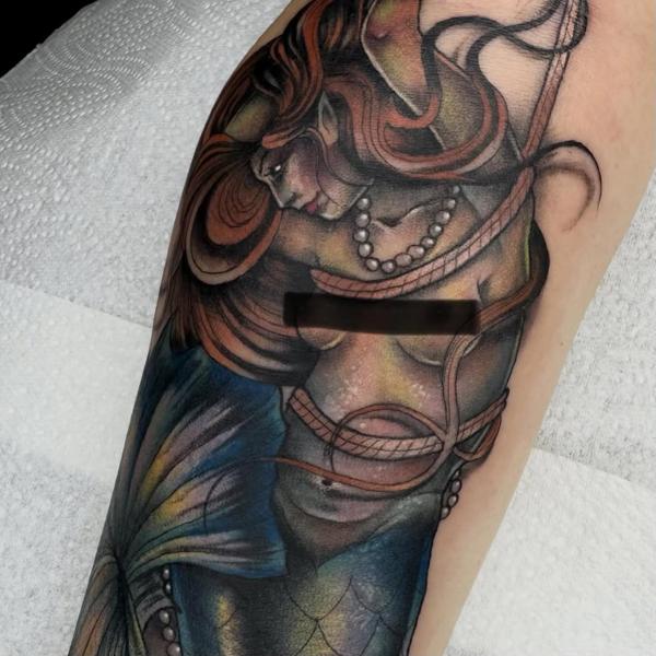 Realism mermaid tattoo by @al_xlatattoos