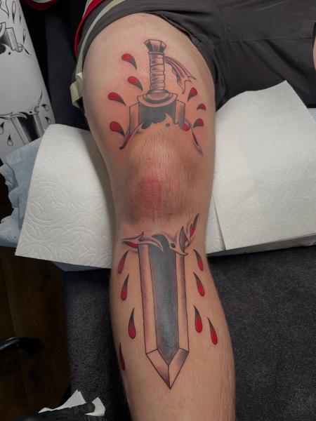 Traditional dagger tattoo by @alexschwartztattoos
