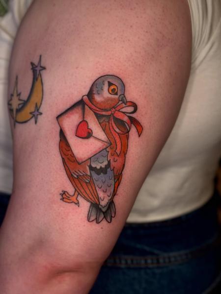 Traditional pigeon with letter tattoo by @aliceneedstattoos