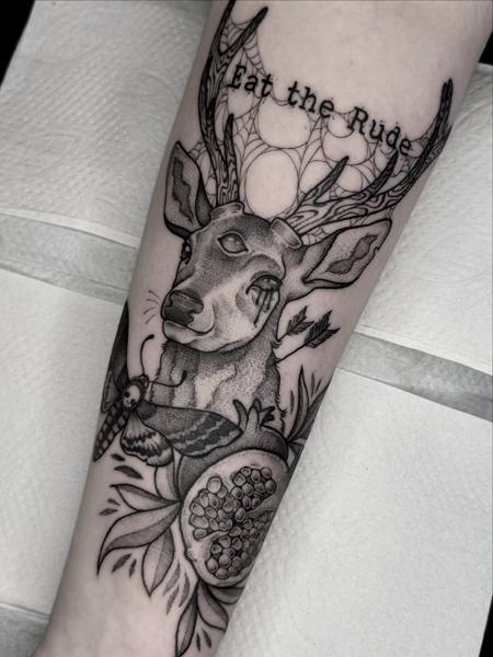 Blackwork deer with pomegranate tattoo by @nekomajoo