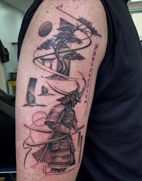 Japanese samurai scene tattoo by @amberr.tattoos
