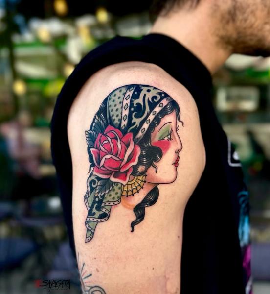 Neo-traditional neo-traditional woman tattoo by @_annuk_