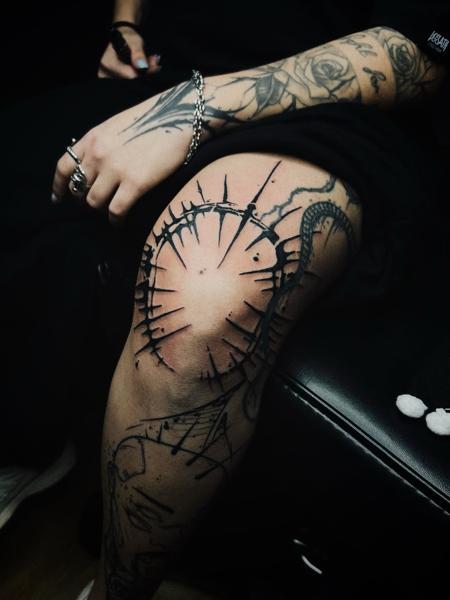 Blackwork abstract design tattoo by @lil_doublex