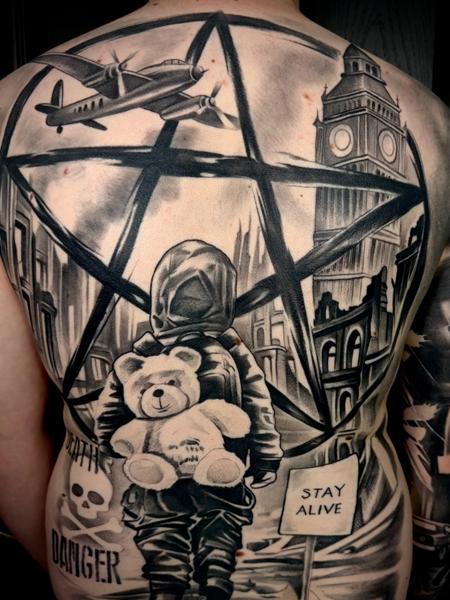Realism post-apocalyptic scene tattoo by @bananastattooformby