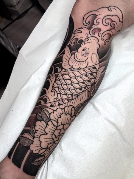 Japanese koi fish tattoo by @bemuti_tattoos