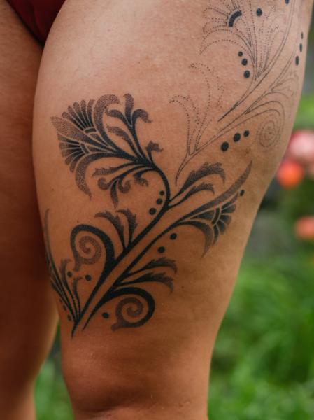 Dotwork floral pattern tattoo by @ben_h_tattoo