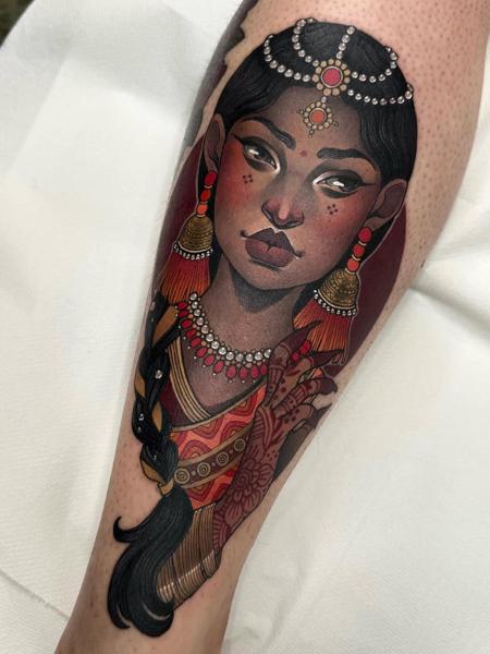 Illustrative ornate woman tattoo by @bethrosetattoo