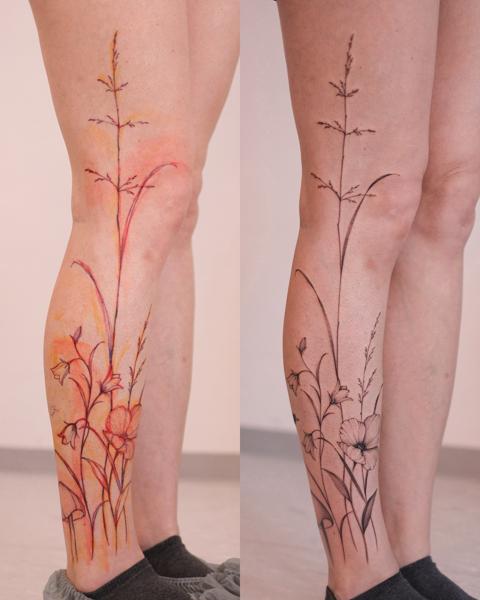 Fine Line floral design tattoo by @betstattoo