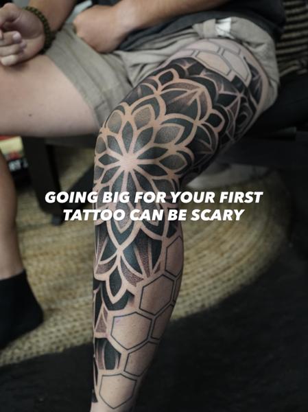 Blackwork geometric pattern tattoo by @bintt