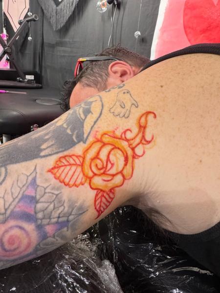 Traditional rose outline tattoo by @_blayn_