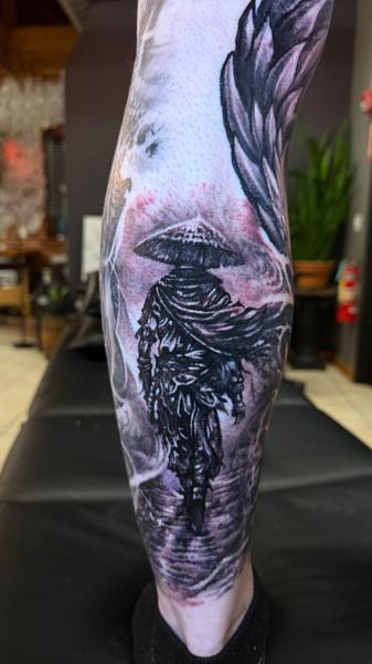 Realism samurai figure tattoo by @carlgracetattoos