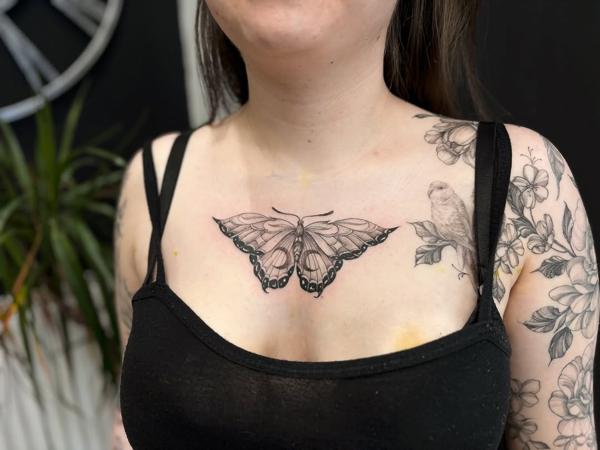 Fine line moth tattoo by @charliexneedles
