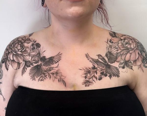 Blackwork floral birds tattoo by @charliexneedles
