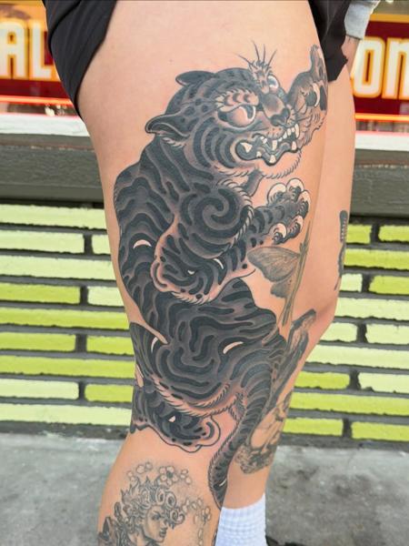 Japanese tiger tattoo by @chopper_ftw