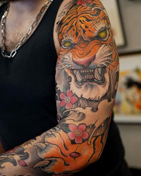 Japanese japanese tiger tattoo by @chrishenriksen