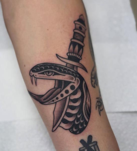 Traditional snake dagger tattoo by @ctptattoo