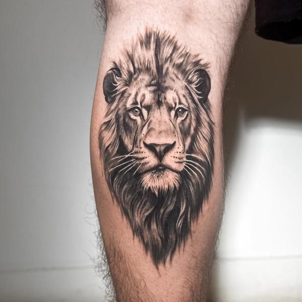 Realism lion portrait tattoo by @daria_inkaholic