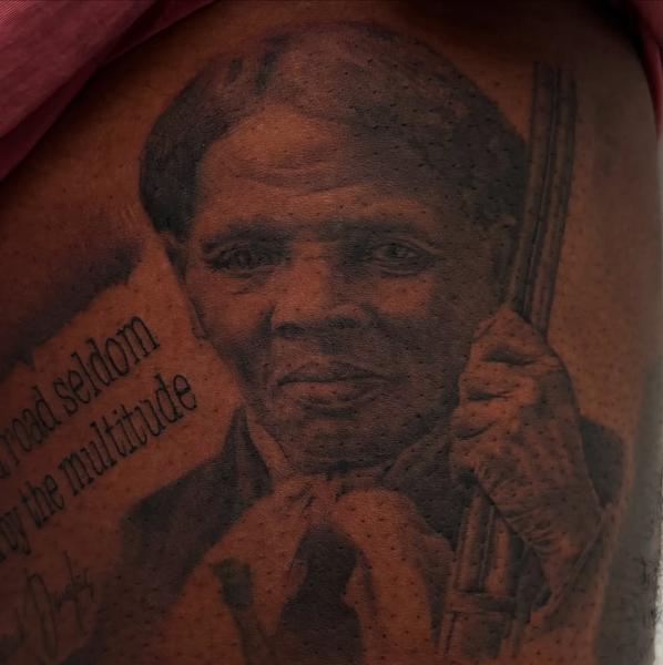 Realism historical portrait tattoo by @mrbaldaro