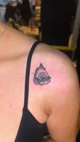 Fine line cute creature tattoo by @monkhousetattoos