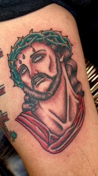 Traditional jesus with thorns tattoo by @derrythtattoos